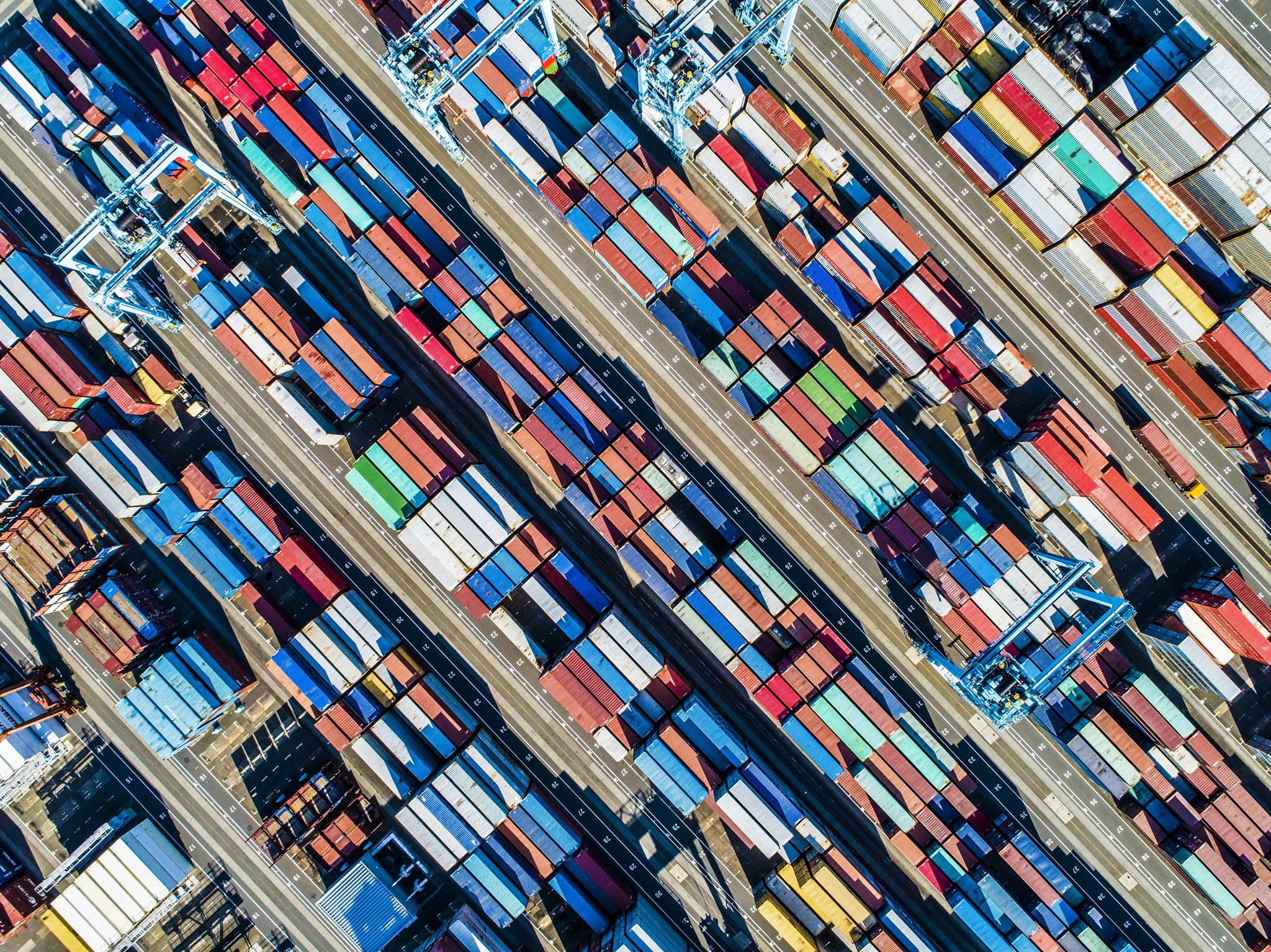 Supply chain logistics planning